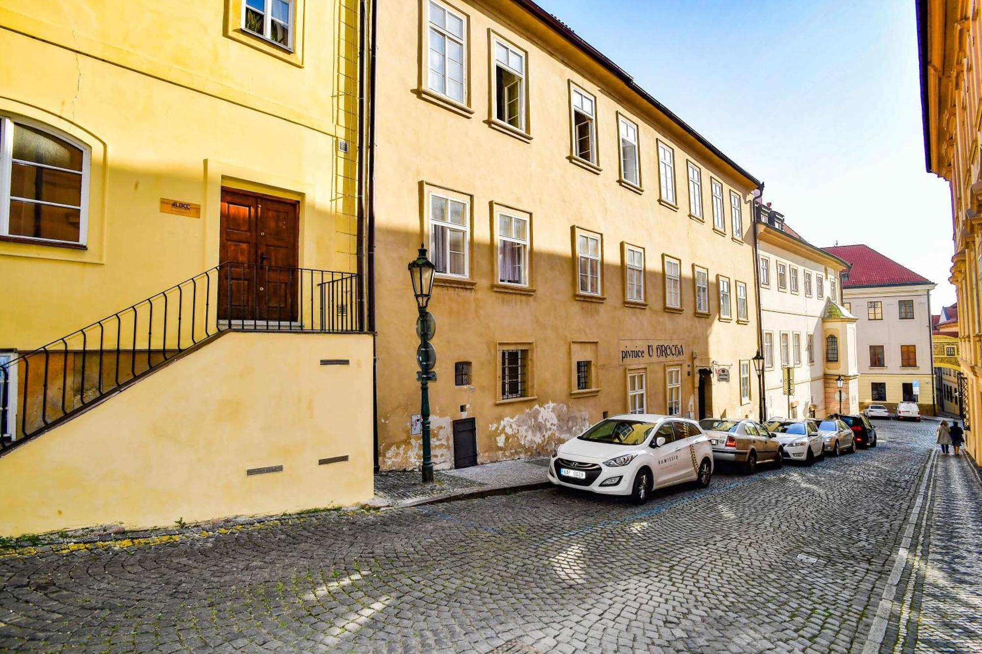 Romantic Apartment Under The Prague Castle 外观 照片